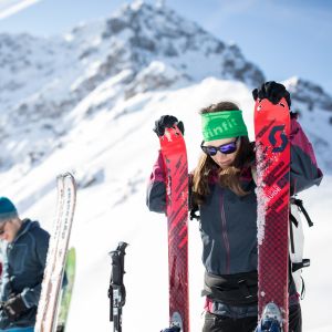 Kurze Pause bei der Skitour am Kitzbüheler Horn