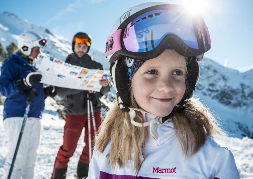 Trascorrete una fantastica vacanza sugli sci con tutta la famiglia nella valle Ötztal. Numerose piste di tutti i livelli di difficoltà vi aspettano per essere esplorate.