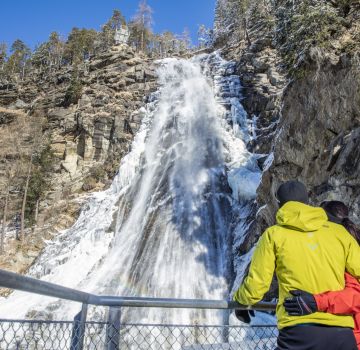 Der Stuibenfall bei Umhausen im Winter