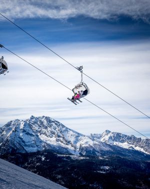 Der Jenner bietet Familien und Genusskifahrern tolle Bedinungen für den Skiurlaub. Nahe dem Hotel Berchtesgaden ist es ein tolles Ausflugsziel auch zum Winterwandern oder Skitourengehen.
