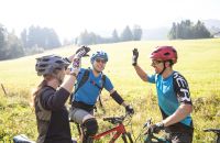 Bike-Ausflug mit Freunden durch die traumhafte Tiroler Landschaft