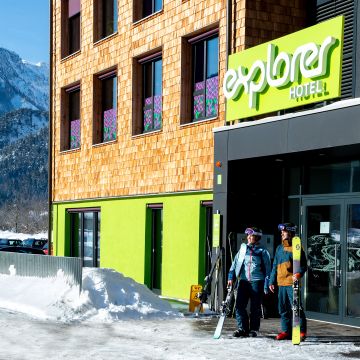 Vom Hotel auf die Piste: Skiurlaub im Explorer Hotel Hinterstoder