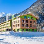 Mitten im Ötztal in Umhausen befindet sich das neue Explorer Hotel mit 100 Zimmern, Sport Spa und Bike /Ski Area.