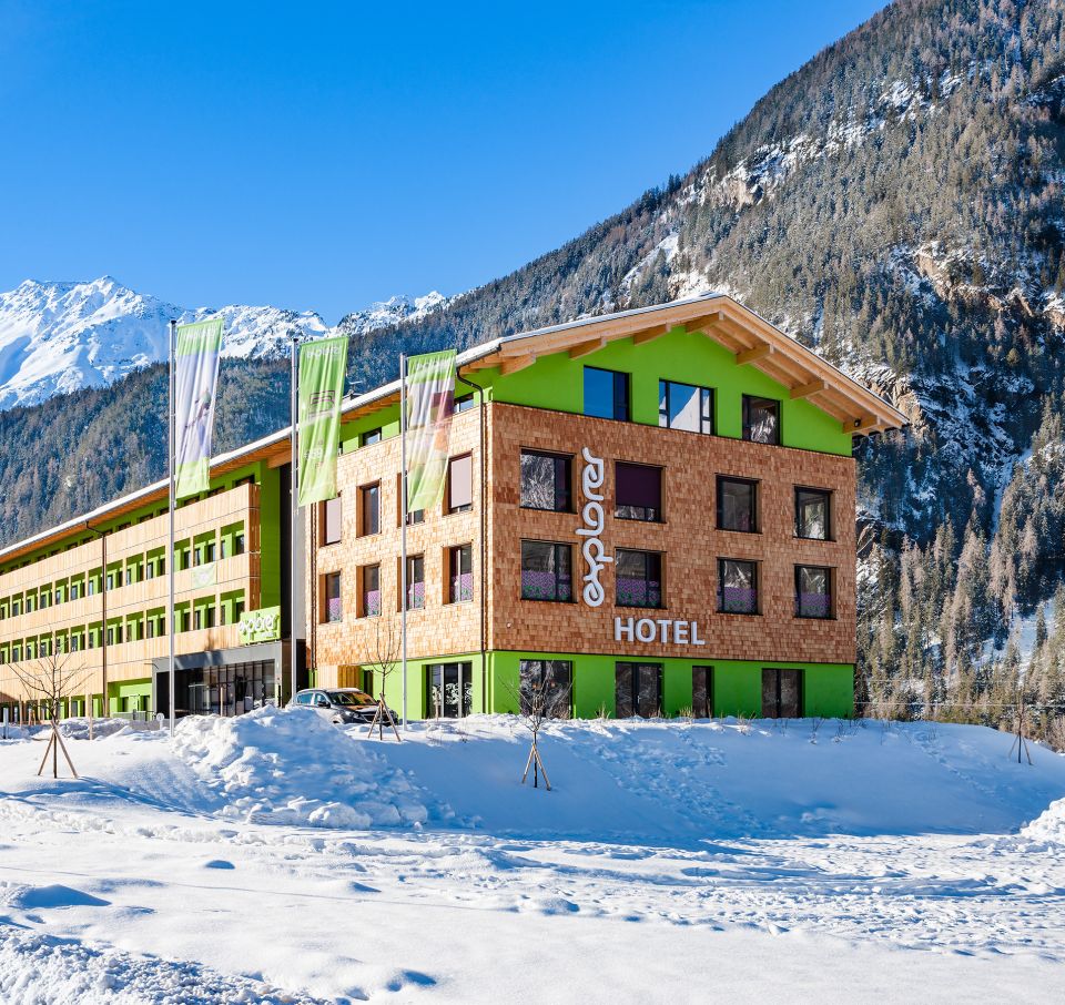 In Umhausen, in het hart van de Ötztal-vallei, ligt het nieuwe Explorer Hotel met 100 kamers, een sportspa en een fiets-/skigebied.