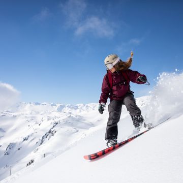 Sportlicher Ski- &Snowboardurlaub im Explorer Hotel