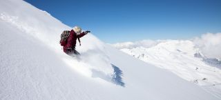 Unberührte Schneemassen im Skigebiet Hochzillertal