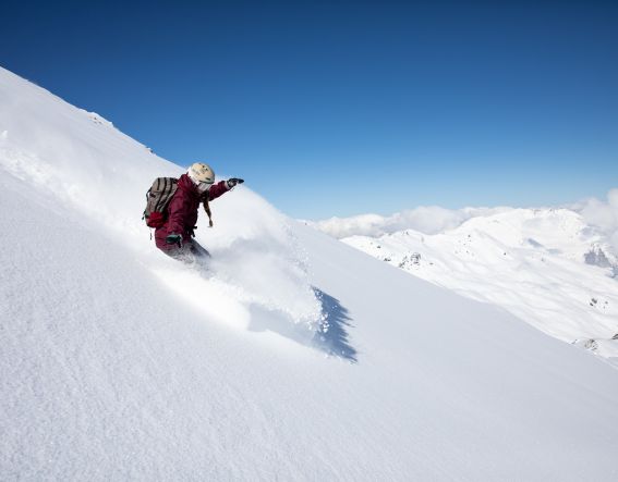 Unberührte Schneemassen im Skigebiet Hochzillertal