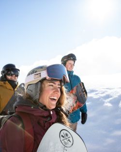 Da kommt Freude auf im Skiurlaub im Explorer Hotel in den Alpen
