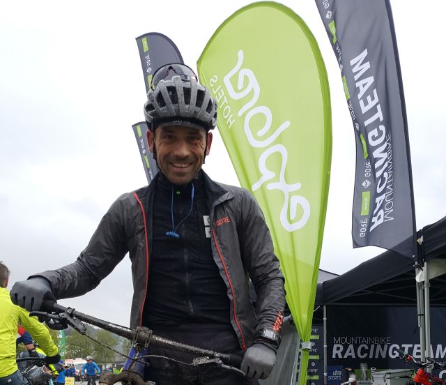 Le cycliste professionnel Steffen Thum au festival du vélo de Willingen