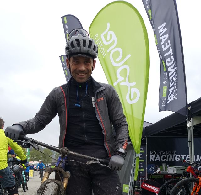 Il professionista della bicicletta Steffen Thum al Bike Festival di Willingen