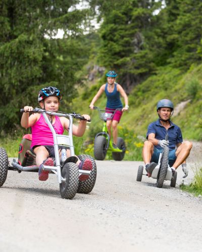 Funsport auf Rollern im Montafon