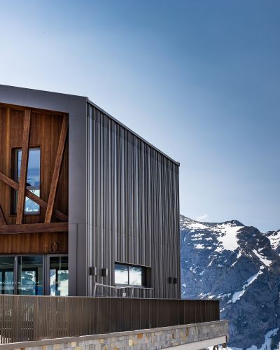 Der Jenner ist nur ca. 10 Minuten zu Fuß vom Explorer Hotel Berchtesgaden in Schönau am Königssee entfernt.