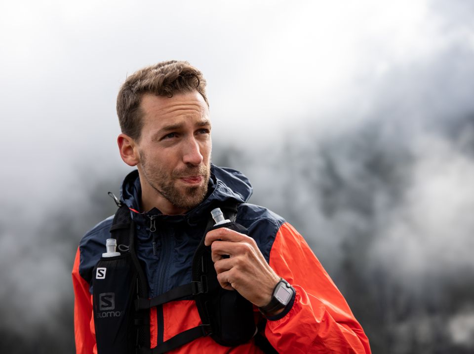 Než během vaší dovolené v Rakousku začne vaše běžecké dobrodružství v Ötztalských Alpách, nezapomeňte si v hotelu Explorer Hotel Ötztal v Umhausenu doplnit láhev s vodou.