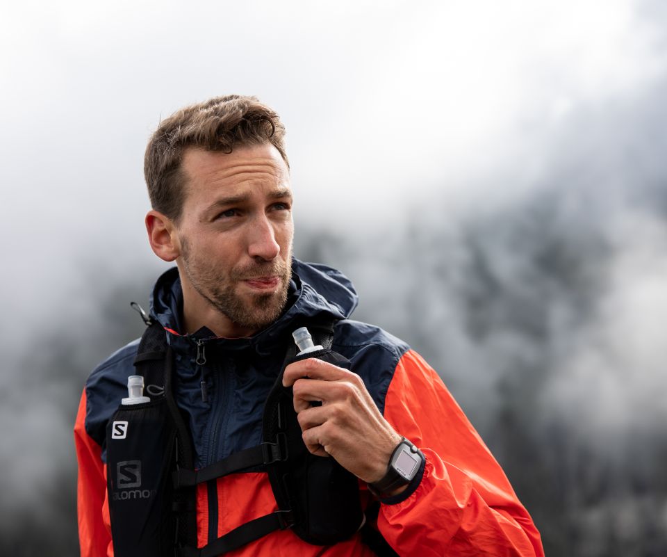 N'oubliez pas de remplir votre gourde à l'hôtel Explorer Ötztal à Umhausen avant de commencer votre aventure de trail dans les Alpes de l'Ötztal pendant vos vacances en Autriche.