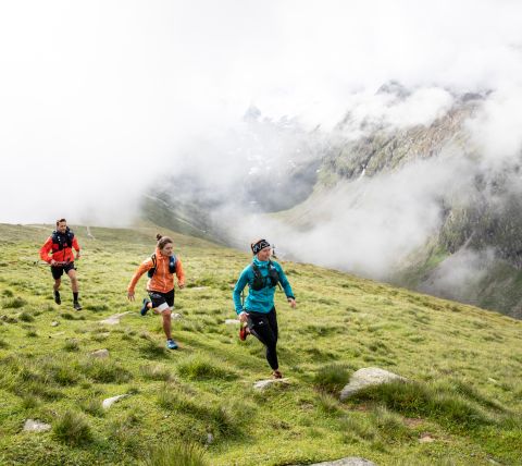 Trail running on the Hohen Mut in Obergurgl. The starting point is the Explorer Hotel in Umhausen, your perfect accommodation for hikes and trail runs in the Ötztal Nature Park.