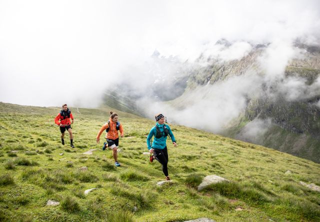 Trail running on the Hohen Mut in Obergurgl. The starting point is the Explorer Hotel in Umhausen, your perfect accommodation for hikes and trail runs in the Ötztal Nature Park.
