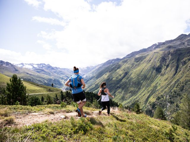 Around the Explorer Hotels in Germany and Austria, there are fantastic trail running trails for beginners and advanced runners. Enjoy the magnificent views of the Alps while getting some exercise on your summer vacation.