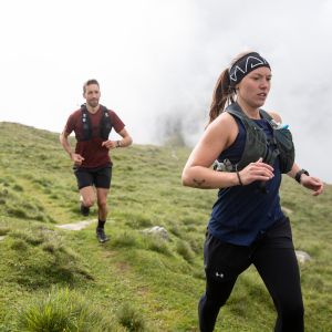 Urlaub im Sommer mit Freunden im Explorer Hotel in Umhausen in Tirol. Entdecke die Trailrunning Trails der Berge rund um den Naturpark Ötztal in Hochgurgl.