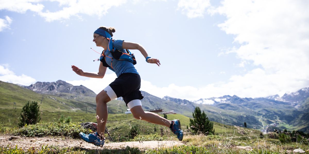 Den Sommer in Deutschland oder Österreich verbringen und einen abwechslungsreichen Urlaub verbringen. Das geht zum Beispiel im Explorer Hotel, denn hier kannst Du direkt von Deiner Unterkunft mit Trailrunning, Wandern oder Fahrrad fahren starten.