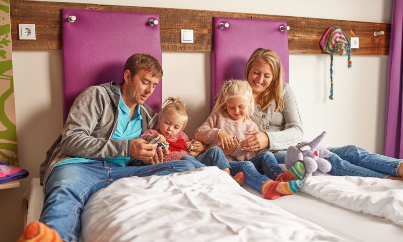 Die Zimmer sind perfekt für Familien geeignet