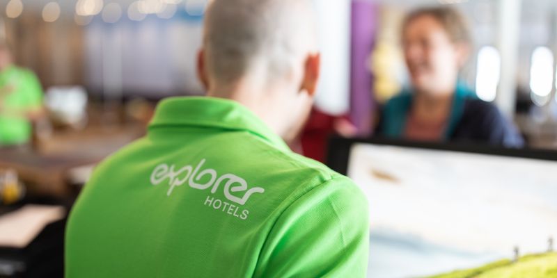 Einchecken in den Explorer Hotels in den Alpen.