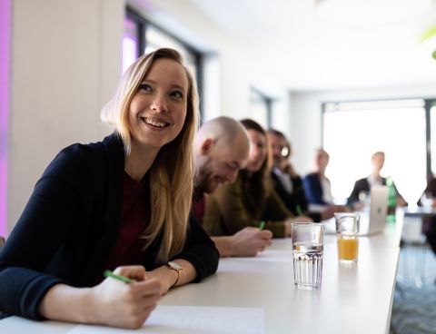 Hodně štěstí s vaším setkáním!