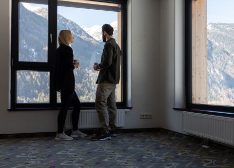 Godetevi la vista delle montagne durante la pausa
