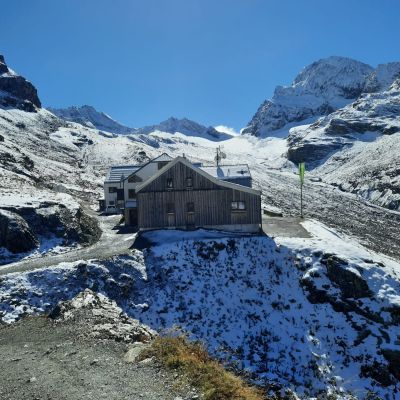 Wiesbadener Hütte
