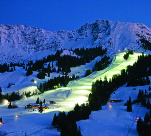 Nachtskilauf im Skigebiet Oberjoch