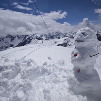 Fellhorn Gipfel am 16.05.2026

Haben uns durch den Tiefschnee nach oben gekämpft :) #Elus #happyyyy #durchhaltenLohntSich