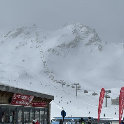 Etwas Sonne zwischen dem heutigen Schneefall