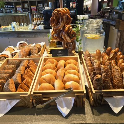 ...Guten morgen 🥨 
wir wünschen Euch einen wunderschönen Tag!...