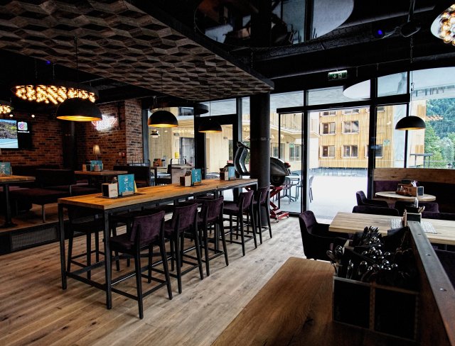 Flax Restaurant-01