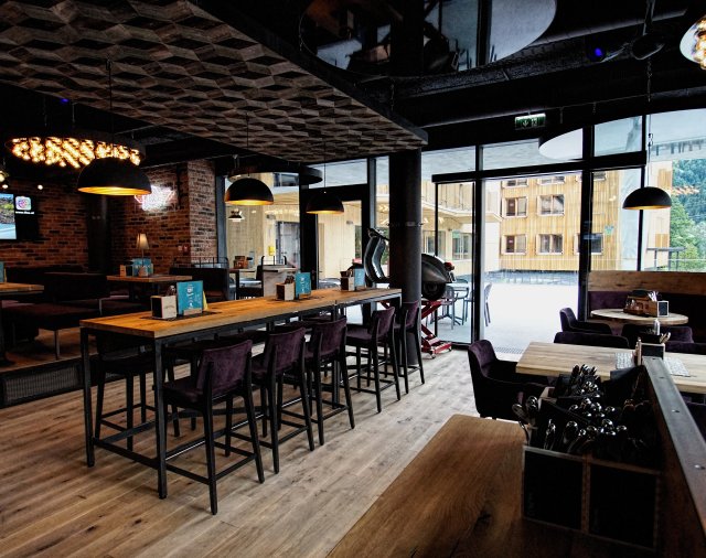 Flax Restaurant-01