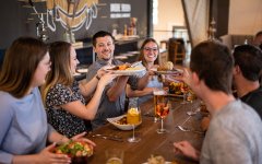 Essen. Trinken. Glücklich sein.