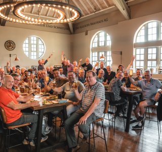 Gruppen in der Fasshalle