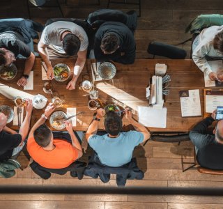 Gruppen in der Fasshalle