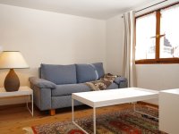 Wohn-Schlafzimmer mit Ausziehcouch