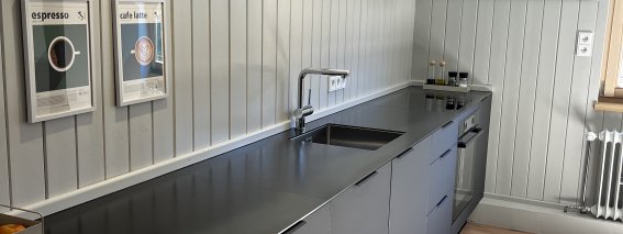 BD52D352-A4D1-4A1F-9A29-F3BA5C5972E7