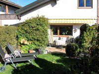 Alpennest Terrasse und Garten