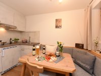 Küche mit Sitzecke | Ferienwohnung Angermeyer