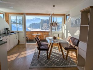 PXL 20260118 102522063