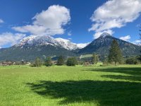 05d6a593-1660-443e-89b8-b9694112705d