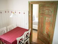Ferienwohung-Scheidegg-Kueche-Esszimmer klein