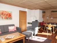 Wohnraum mit Essecke