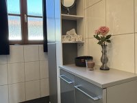 Badschränke und Ablageplatz