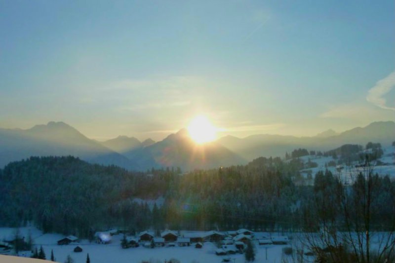 Sonnenaufgang in den Bergen erleben - von Ihrer Wohnung aus