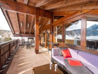 Großer Südbalkon mit Lounge