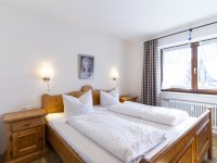 11Ferienwohnung 2 Oberstdorf Schlafzimmer
