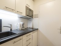 8Ferienwohnung20 Küche.